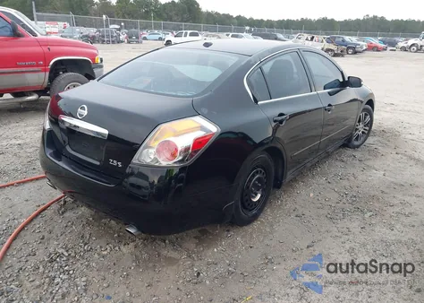 2011 Nissan Altima 2.5 S z USA, uszkodzony, nr VIN 1N4AL2AP0BC113702